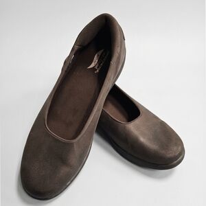 Skechers Women's Dark Brown Slip-On Ballet Flats